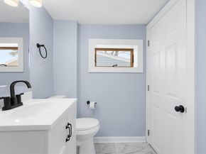 6 Wildwood Ave, Wareham MA 02571