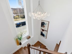 51 Fox Hill Rd, Nahant MA 01908