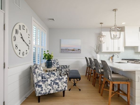 160 Uss Stayner, Hingham MA 02043