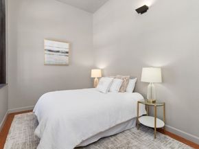 60 W Glen Rd 101, Brookline MA 02445