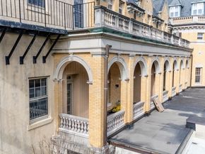 60 W Glen Rd 101, Brookline MA 02445