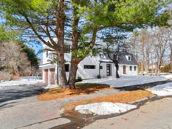 1 Maureen Rd, Lexington MA 02420