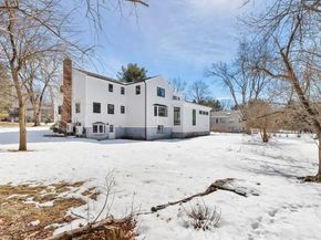 1 Maureen Rd, Lexington MA 02420