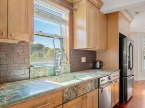 76 Taft Ave 2, Newton MA 02465