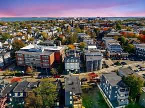 246 Boston St 9, Boston MA 02125