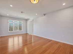 4 Duck Pond Rd 225, Beverly MA 01915