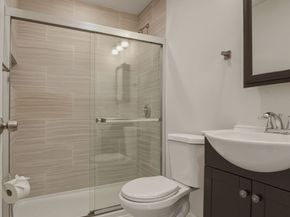 4 Duck Pond Rd 225, Beverly MA 01915