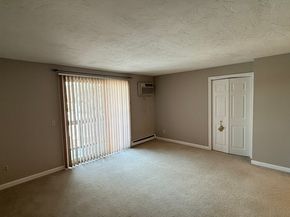 51 Alvarado Ave 204, Worcester MA 01604