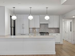 421 Saratoga 201, Boston MA 02128