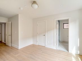 421 Saratoga 201, Boston MA 02128