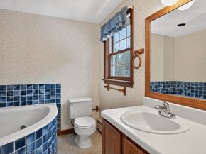 79 Taylor Rd, Stow MA 01775