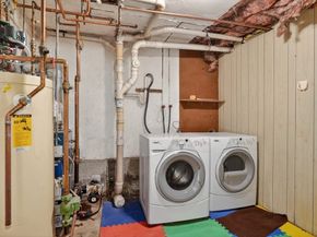 79 Taylor Rd, Stow MA 01775