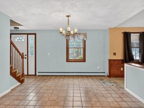 79 Taylor Rd, Stow MA 01775