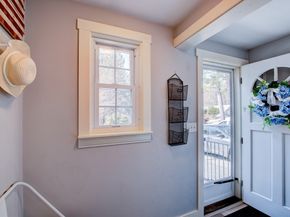 83 Richardson Dr, Fitchburg MA 01420