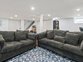 293 Harrington Way, Worcester MA 01604