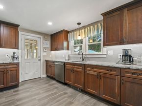 293 Harrington Way, Worcester MA 01604