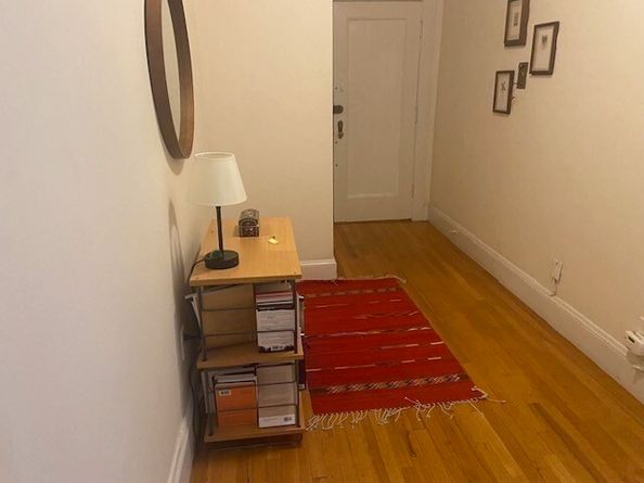 22 Concord Avenue 11, Cambridge MA 02138