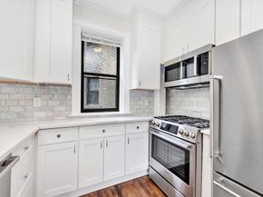 11 Park Dr 1122, Boston MA 02215