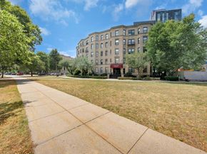 11 Park Dr 1122, Boston MA 02215