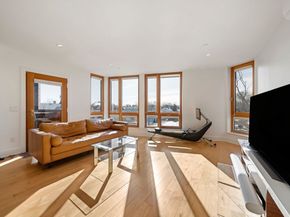 240 Salem St 3B, Medford MA 02155