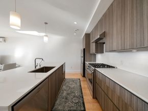 240 Salem St 3B, Medford MA 02155