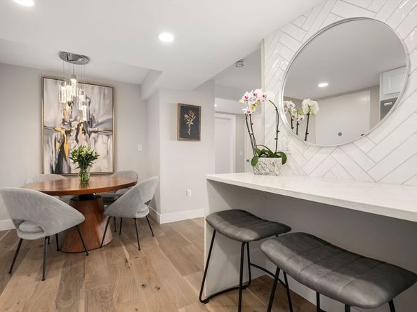 45 Longwood Ave 712, Brookline MA 02446