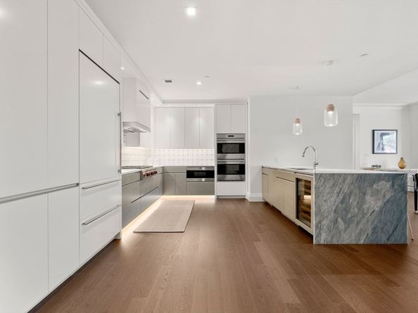 45 Temple St 506, Boston MA 02114