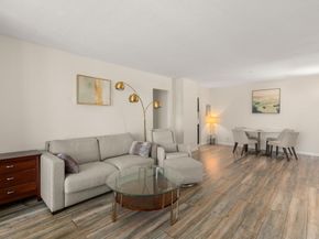 33 Pond Ave 919, Brookline MA 02445