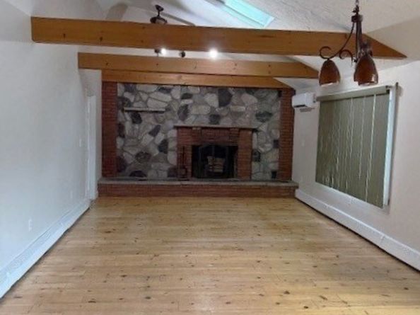 375 S Franklin St 1, Holbrook MA 02343