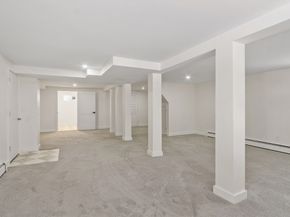 114 Lake St, Peabody MA 01960