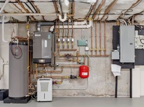 141 Chestnut Cir 141, Lincoln MA 01773