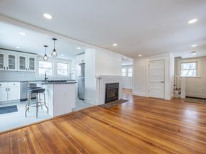 8 Hampton Circle, Hull MA 02045