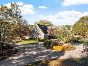 1409 Monument St, Concord MA 01742