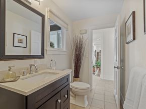 1409 Monument St, Concord MA 01742