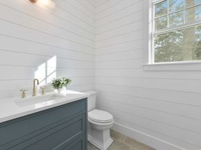 38 Parker Rd, Wellesley MA 02482