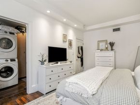 5 Dartmouth Pl, Boston MA 02116