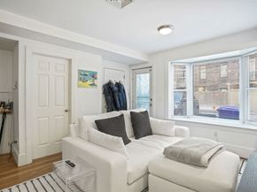 5 Dartmouth Pl, Boston MA 02116