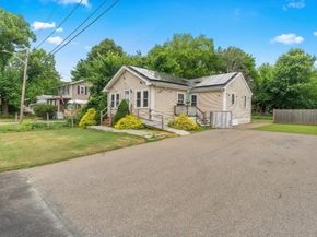 18 Edinboro, Brockton MA 02301