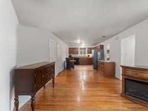 18 Edinboro, Brockton MA 02301