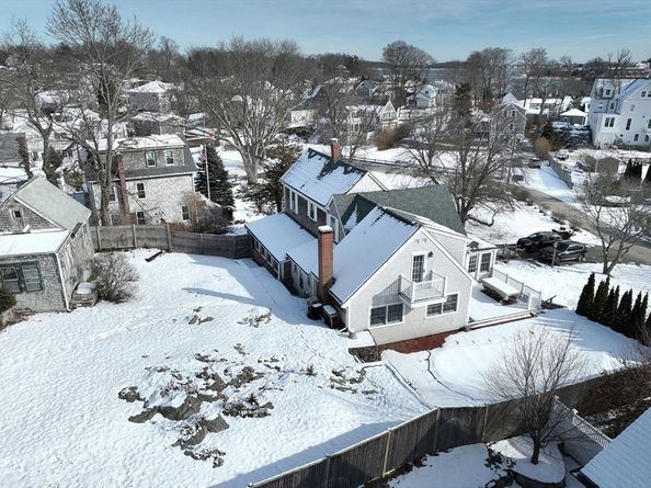 20 Stockbridge St, Cohasset MA 02025