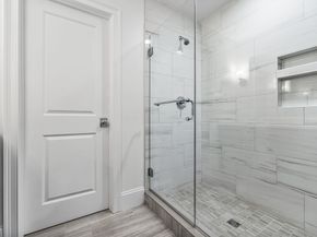 16 Lily Pond Ln 16, Lexington MA 02420