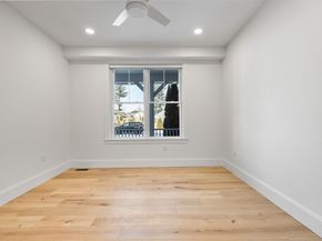 16 Lily Pond Ln 16, Lexington MA 02420