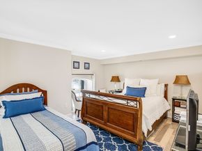 151 High Street 1C, Newburyport MA 01950