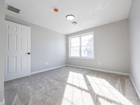 21 Nicholas Dr, Wareham MA 02571