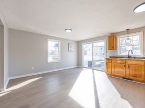 21 Nicholas Dr, Wareham MA 02571