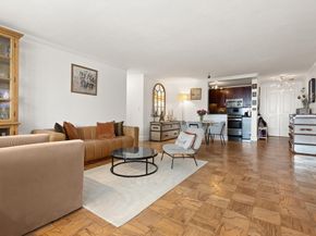 8 Whittier Place 17E, Boston MA 02114