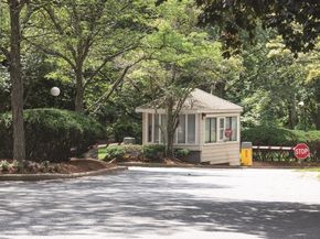 250 Hammond Pond Parkway 213S, Newton MA 02467