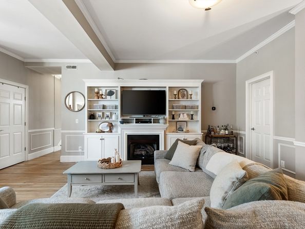 349 Fulton St 10, Medford MA 02155