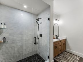 134 Court St 7, Plymouth MA 02360