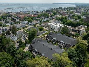 134 Court St 7, Plymouth MA 02360